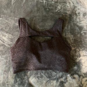 Lululemon Everlux Cut-Out Train Bra *Medium Support, B/C Cups Size 8